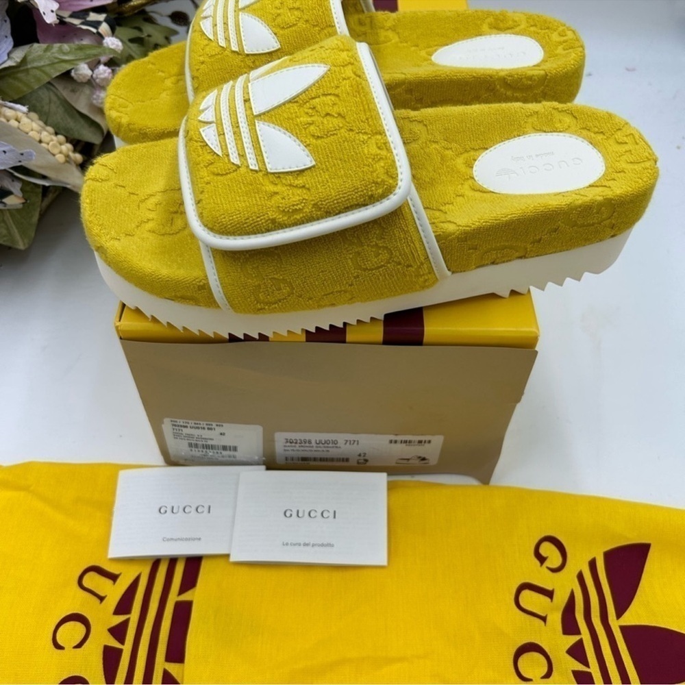 Women’s Gucci X Adidas GG monogram slides size 42 fits 11.5 US made in Italy - Picture 3 of 8